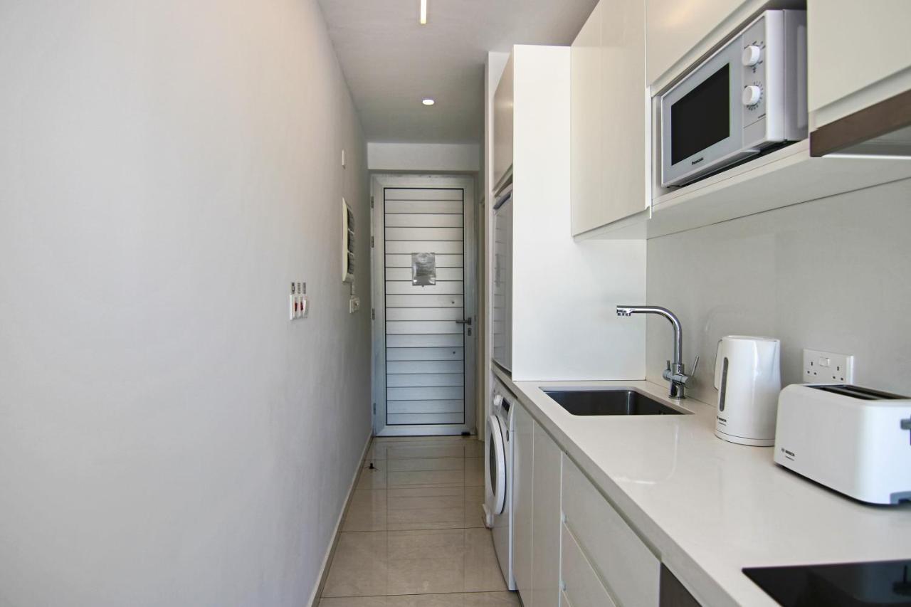 Apartament Phaedrus Living - Seaside Luxury Flat Harbour 103 Pafos Zewnętrze zdjęcie
